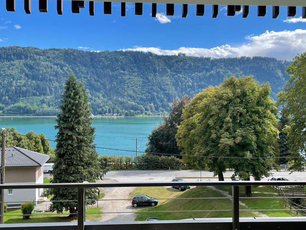 Ferienwohnung Mit Seeblick - Ossiacher See Gerlitzen Заттендорф Экстерьер фото
